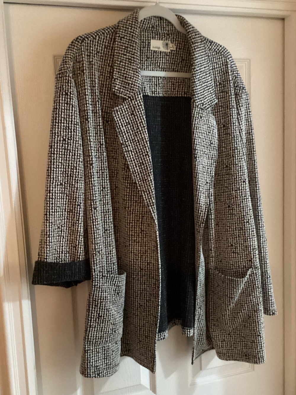 everleigh Black and White Knit Open-Front Blazer with Contrast Trim